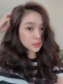 女网红身陷